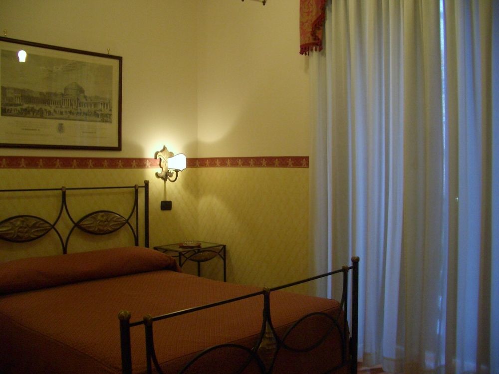 Pinto-Storey Hotel Napoli Exterior foto