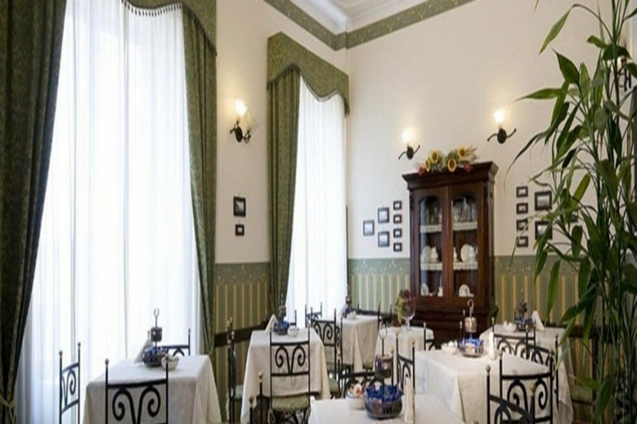Pinto-Storey Hotel Napoli Exterior foto
